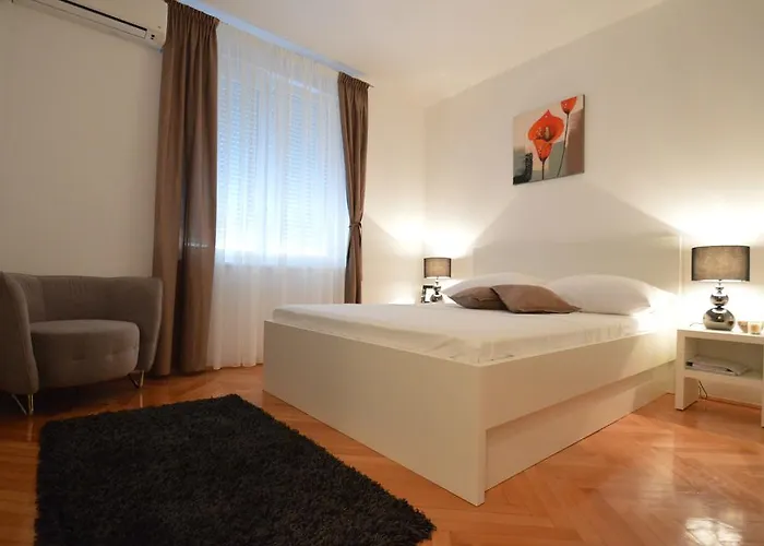 Downtown Main Street Zara