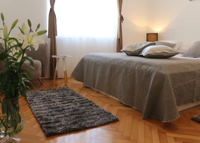 Downtown Main Street * Zadar