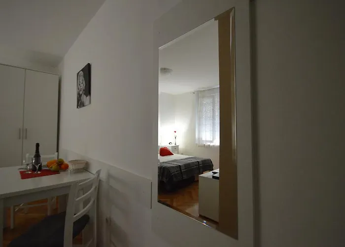 公寓 市区主街公寓 *