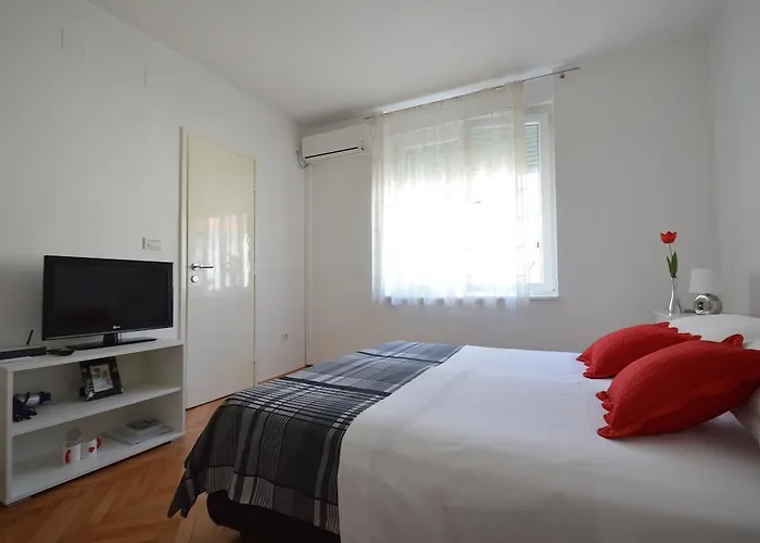 市区主街公寓 扎达尔